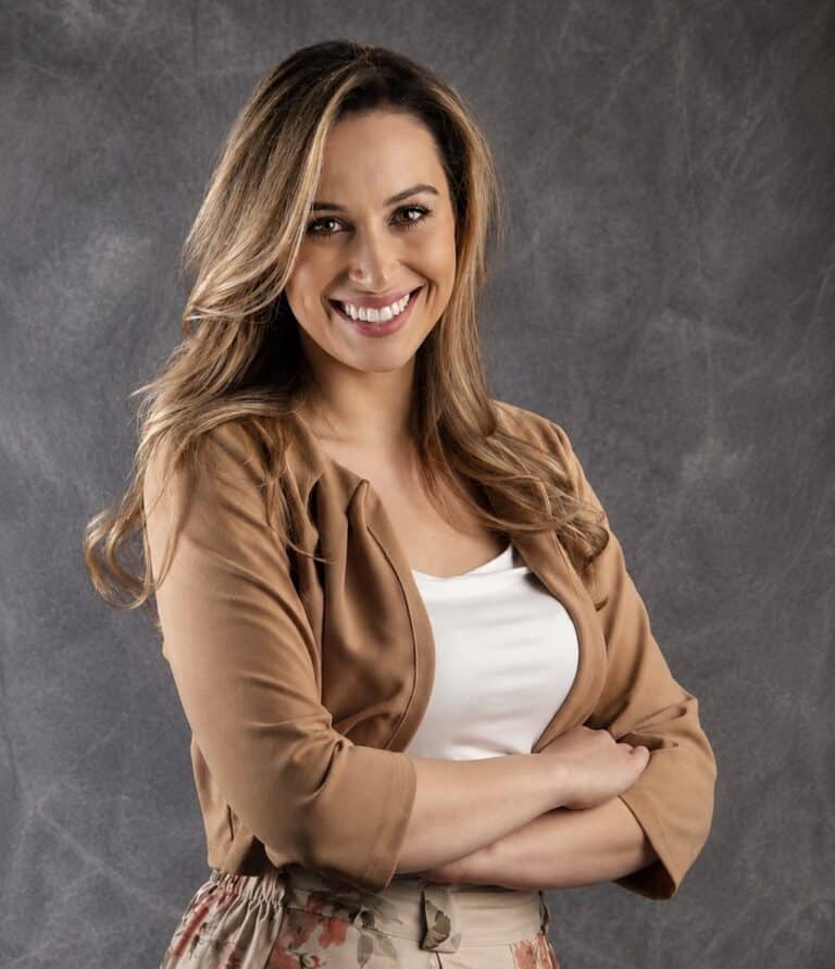 Nicole Nash Virtual Therapist